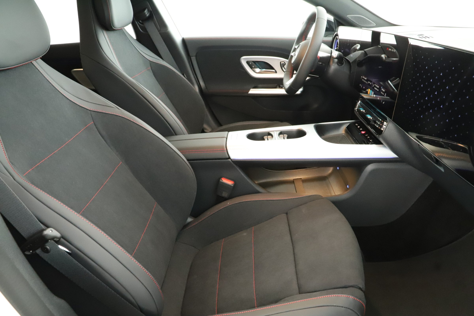Mercedes-Benz CLA - 2026