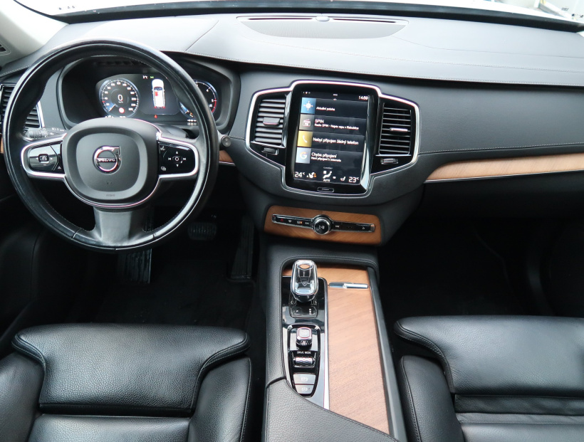 Volvo XC90, 2021