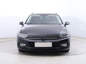 Volkswagen Passat - 2021