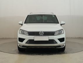 Volkswagen Touareg - 2015