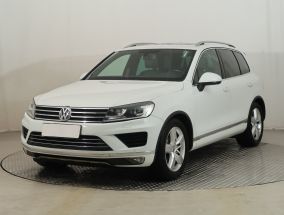 Volkswagen Touareg - 2015