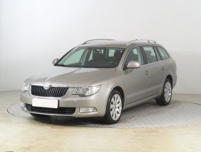 Skoda Superb - 2011
