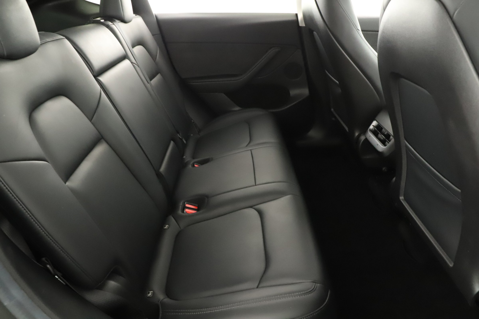 Tesla Model Y - 2022