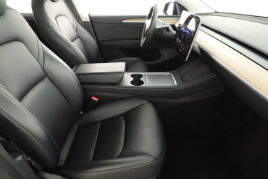 Tesla Model Y - 2022