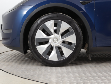 Tesla Model Y - 2022