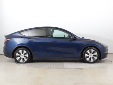 Tesla Model Y - 2022