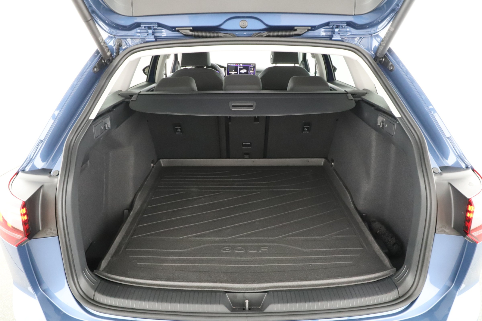 Volkswagen Golf - 2024