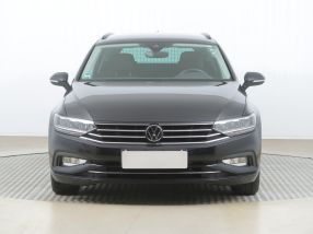 Volkswagen Passat - 2022