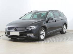 Volkswagen Passat - 2022