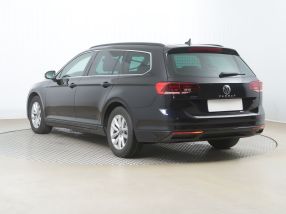 Volkswagen Passat - 2022