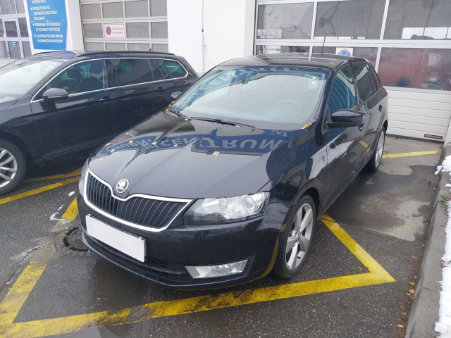 Škoda Rapid Spaceback 2015