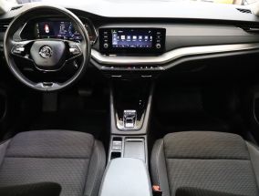 Škoda Octavia - 2023