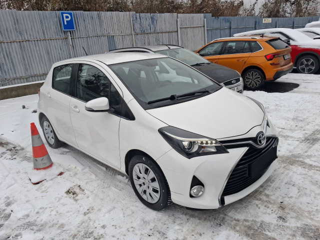 Toyota Yaris 2015