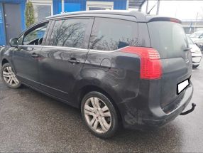 Peugeot 5008 - 2014