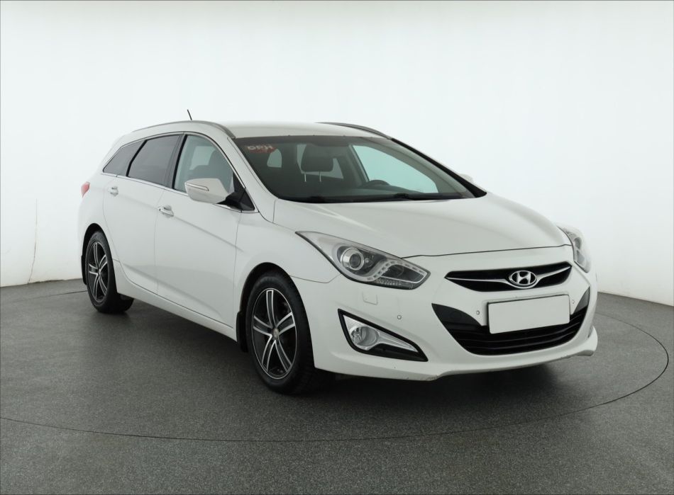Hyundai i40 - 2012
