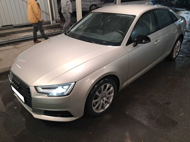 Audi A4 2016