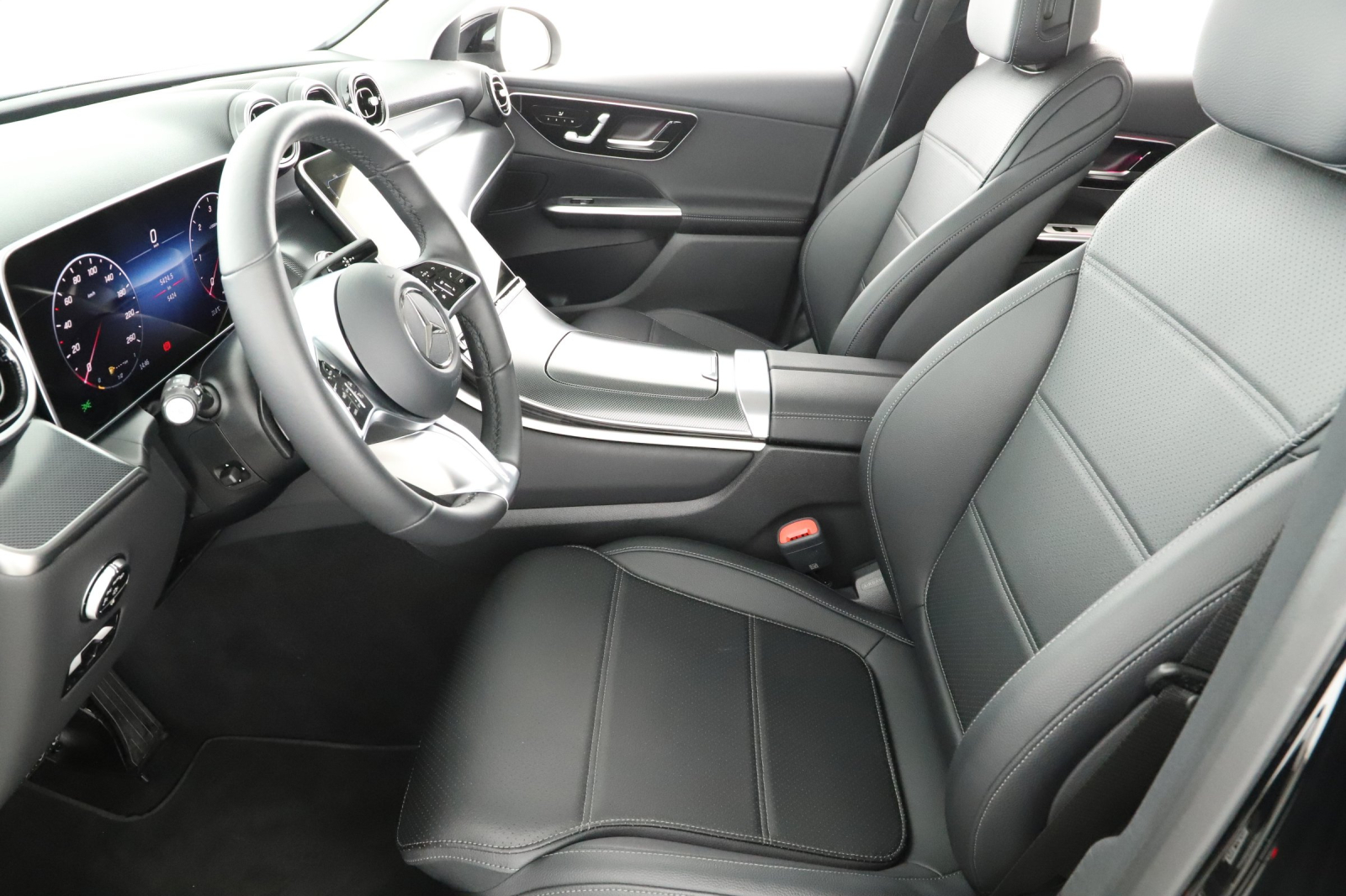 Mercedes-Benz GLC - 2026