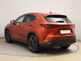 Lexus NX - 2023