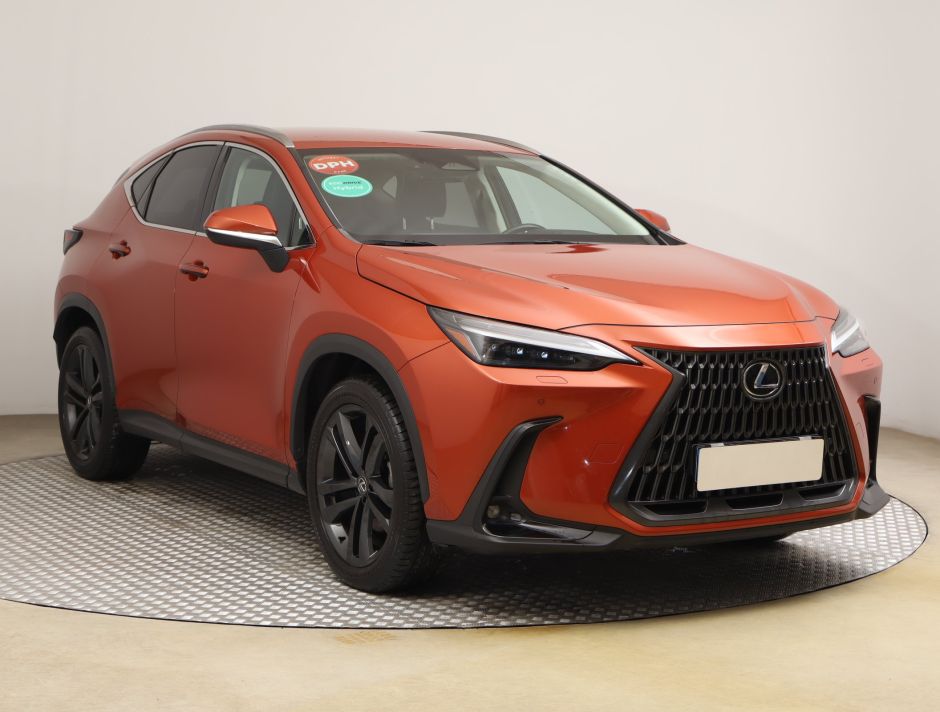 Lexus NX - 2023