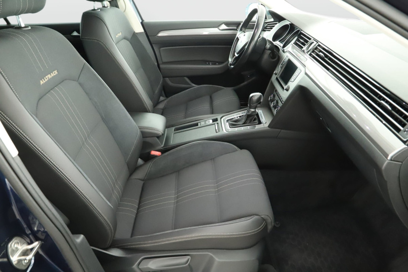 Volkswagen Passat, 2016