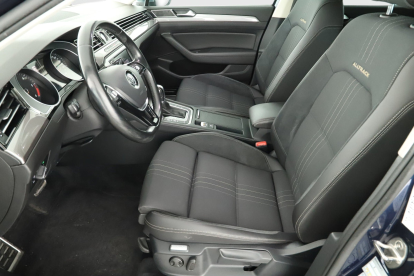 Volkswagen Passat, 2016