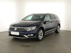 Volkswagen Passat - 2016