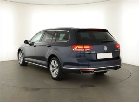 Volkswagen Passat - 2016