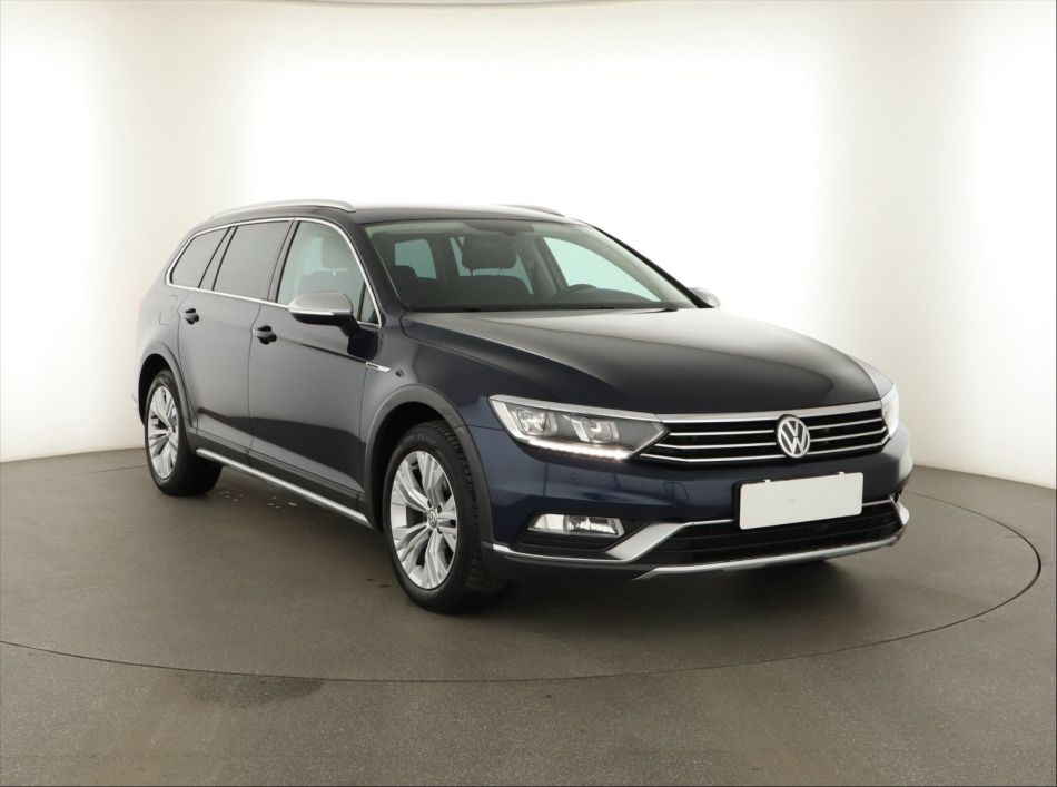 Volkswagen Passat - 2016