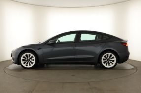 Tesla Model 3 - 2021
