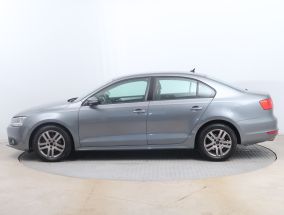 Volkswagen Jetta - 2012
