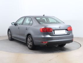 Volkswagen Jetta - 2012