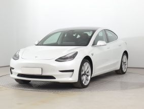Tesla Model 3 - 2020