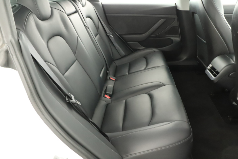 Tesla Model 3, 2020