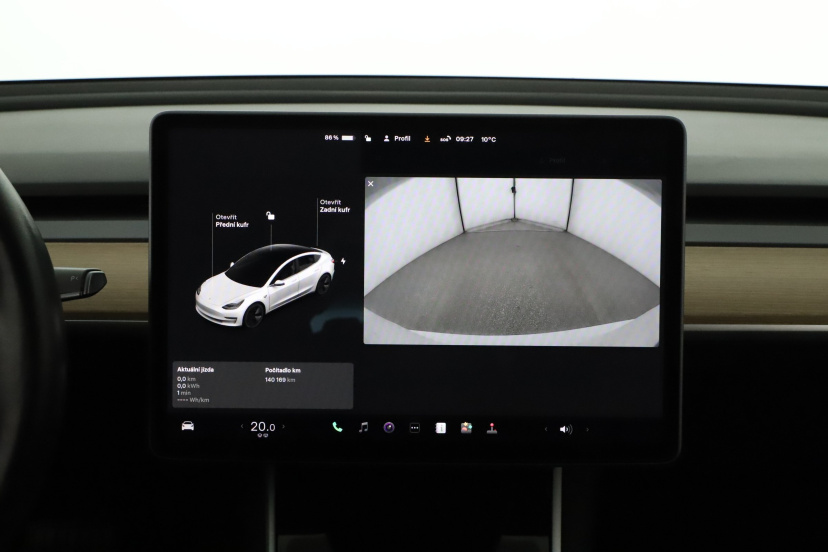 Tesla Model 3, 2020