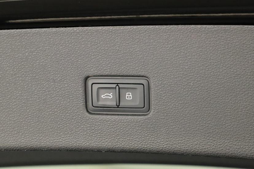 Audi Q8, 2025