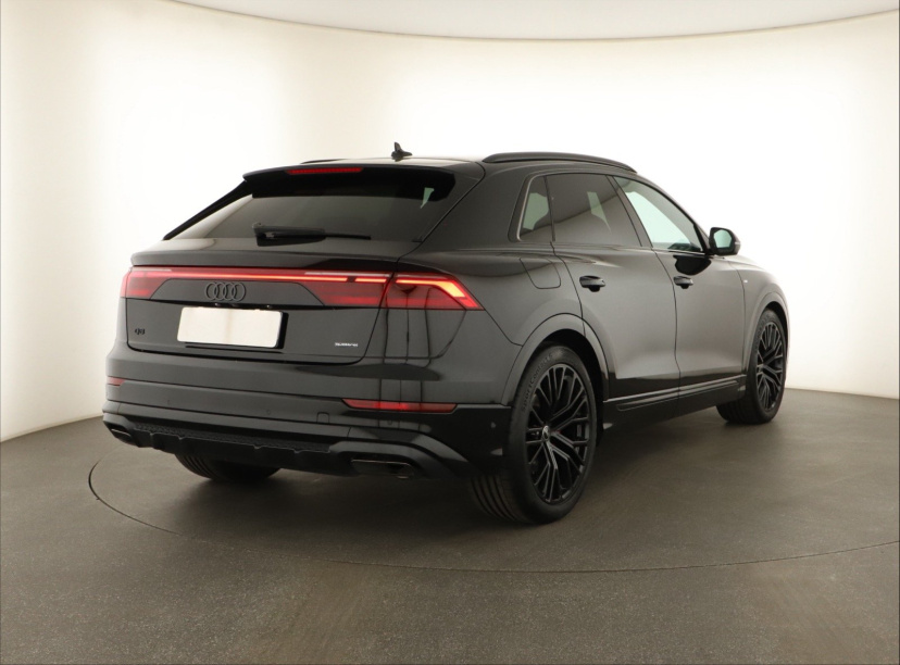 Audi Q8, 2025