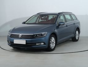 Volkswagen Passat - 2015