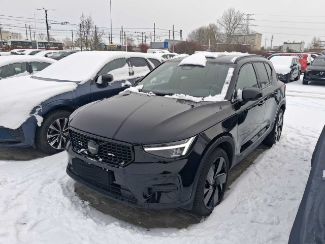 Volvo XC40 2024