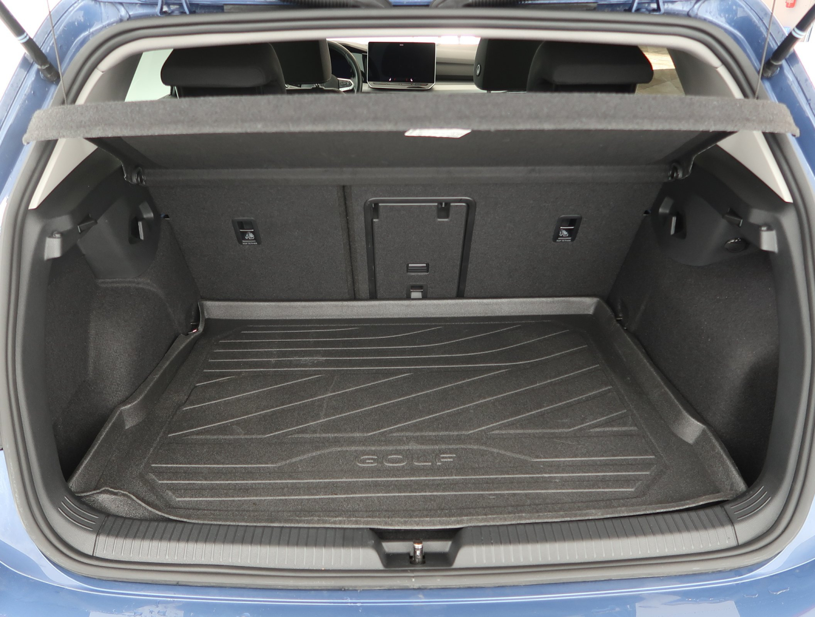 Volkswagen Golf - 2024