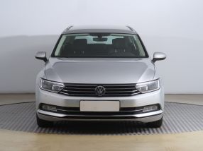 Volkswagen Passat - 2016