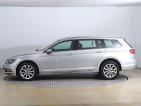 Volkswagen Passat - 2016