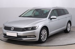 Volkswagen Passat - 2015