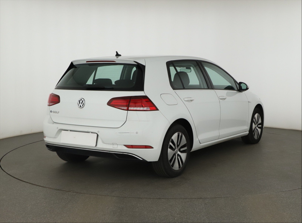 Volkswagen e-Golf