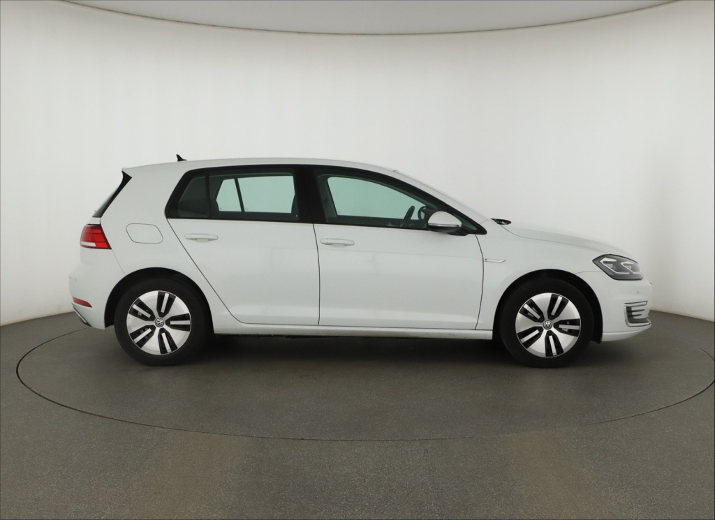 Volkswagen e-Golf