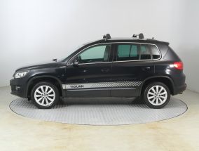 Volkswagen Tiguan - 2013