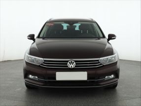 Volkswagen Passat - 2016