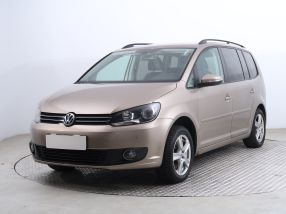 Volkswagen Touran - 2011