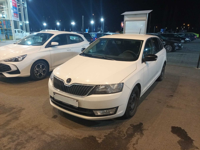 Škoda Rapid Spaceback 2016
