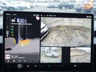 Tesla Model 3 - 2024