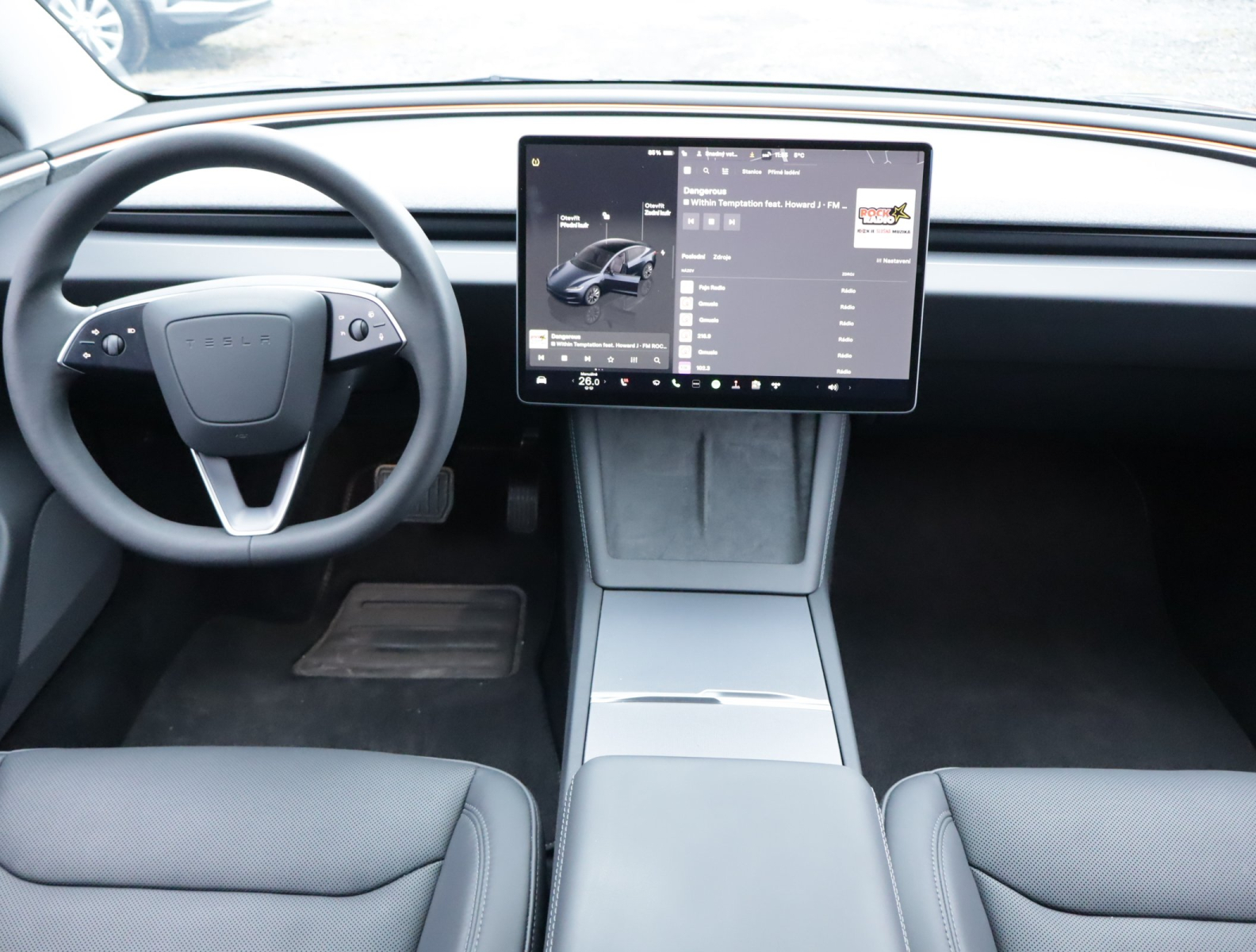 Tesla Model 3 - 2024